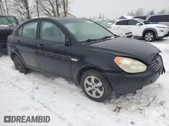 ✅ 2007 Hyundai Accent GLS • VIN: KMHCN46C27U139522 • Лот: 89266505. Опубликован ранее на Copart с пробегом 190 363 миль. Бесплатный доступ к архиву аукционных продаж из США и подробный отчёт об истории автомобиля на DreamBid. Изображение 4.