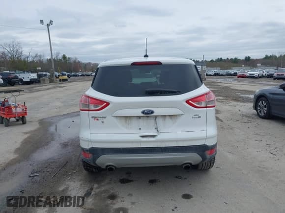 ✅ 2016 Ford Escape SE • VIN: 1FMCU9GX1GUA76589 • Лот: 42014929. Опубликован ранее на IAAI с пробегом 125 294 миль. Бесплатный доступ к архиву аукционных продаж из США и подробный отчёт об истории автомобиля на DreamBid. Изображение 16.