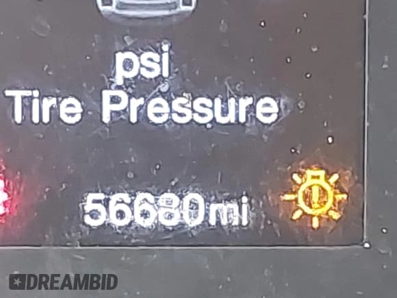 ✅ 2018 Jeep Renegade Latitude • VIN: ZACCJBBB3JPJ30884 • Lot: 43119430. Listed on IAAI with 56,680 mi. Free auction sales archive from the USA and detailed vehicle history report at DreamBid. Image 15.