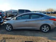 ✅ 2012 Hyundai Elantra Limited • VIN: KMHDH4AE0CU190712 • Лот: 43766612. Опубликован ранее на IAAI с пробегом 117 403 миль. Бесплатный доступ к архиву аукционных продаж из США и подробный отчёт об истории автомобиля на DreamBid. Изображение 14.