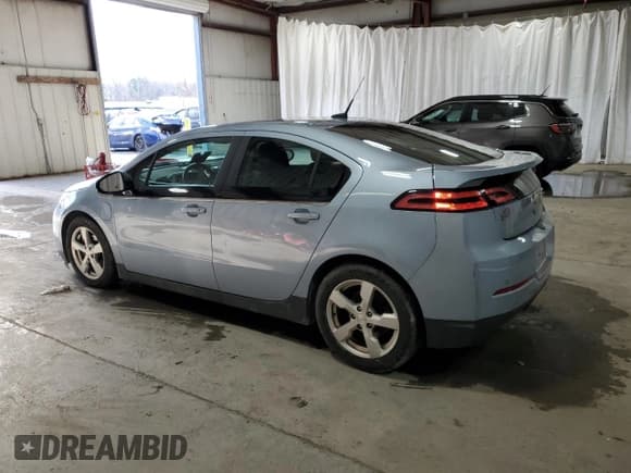 ✅ 2013 Chevrolet Volt • VIN: 1G1RA6E47DU126852 • Lot: 84054804. Wystawiony na Copart z przebiegiem 89 947 mil. Bezpłatny archiwum sprzedaży aukcyjnych z USA i szczegółowy raport historii pojazdu na DreamBid. Zdjęcie 2.