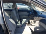 ✅ 2008 Kia Optima LX • VIN: KNAGE123685195465 • Lot: 43716858. Wystawiony na IAAI z przebiegiem 275 674 mil. Bezpłatny archiwum sprzedaży aukcyjnych z USA i szczegółowy raport historii pojazdu na DreamBid. Zdjęcie 5.