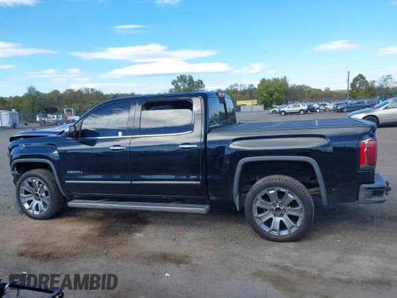 ✅ 2016 GMC Sierra 1500 Denali • VIN: 3GTU2PEC1GG285059 • Lot: 43457670. Listed on IAAI with 177,429 mi. Free auction sales archive from the USA and detailed vehicle history report at DreamBid. Image 15.