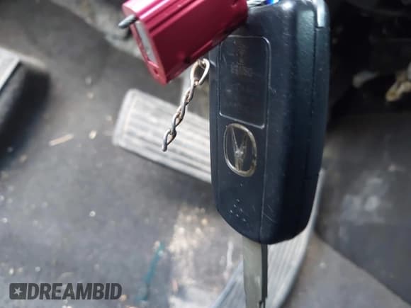 ✅ 2012 Acura TSX Technology • VIN: JH4CW2H65CC001775 • Lot: 43073074. Listed on IAAI with 163,751 mi. Free auction sales archive from the USA and detailed vehicle history report at DreamBid. Image 11.