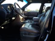 ✅ 2016 Infiniti QX80 • VIN: JN8AZ2NE4G9124292 • Lot: 82274455. Wystawiony na Copart z przebiegiem 126 013 mil. Bezpłatny archiwum sprzedaży aukcyjnych z USA i szczegółowy raport historii pojazdu na DreamBid. Zdjęcie 7.