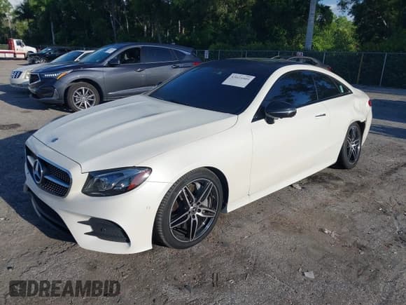 ✅ 2019 Mercedes-Benz E 450 • VIN: WDD1J6HB9KF086683 • Lot: 43024909. Wystawiony na IAAI z przebiegiem 49 438 mil. Bezpłatny archiwum sprzedaży aukcyjnych z USA i szczegółowy raport historii pojazdu na DreamBid. Zdjęcie 2.