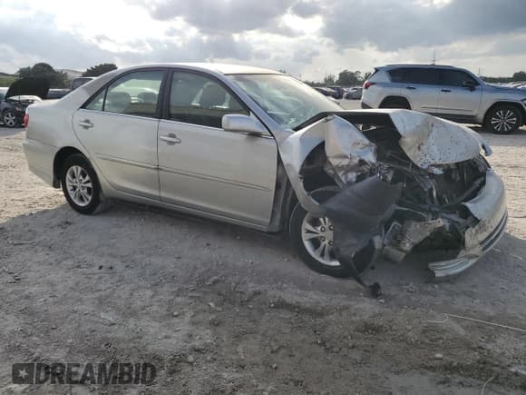 ✅ 2005 Toyota Camry LE • VIN: 4T1BF32K15U100336 • Лот: 92139575. Опубликован ранее на Copart с пробегом 228 905 миль. Бесплатный доступ к архиву аукционных продаж из США и подробный отчёт об истории автомобиля на DreamBid. Изображение 4.