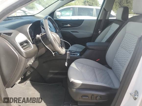 2018 Chevrolet Equinox LT with VIN 2GNAXJEVXJ6153611, listed as a Copart auction lot 84196465 with 45,095 mi miles and Salvage title. Bid and sale history available at DreamBid. Image 7.