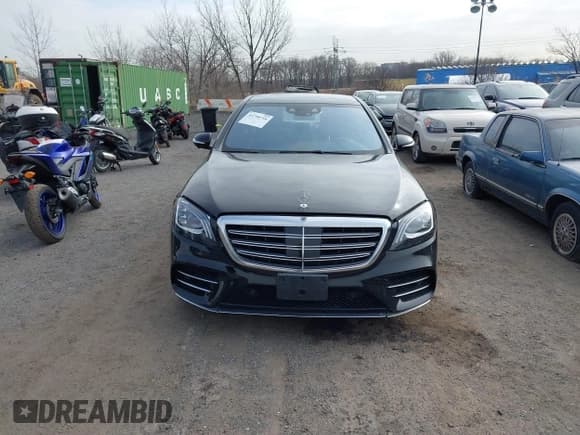 ✅ 2019 Mercedes-Benz S 560 • VIN: WDDUG8GB1KA430335 • Lot: 41750716. Wystawiony na IAAI z przebiegiem 32 468 mil. Bezpłatny archiwum sprzedaży aukcyjnych z USA i szczegółowy raport historii pojazdu na DreamBid. Zdjęcie 12.