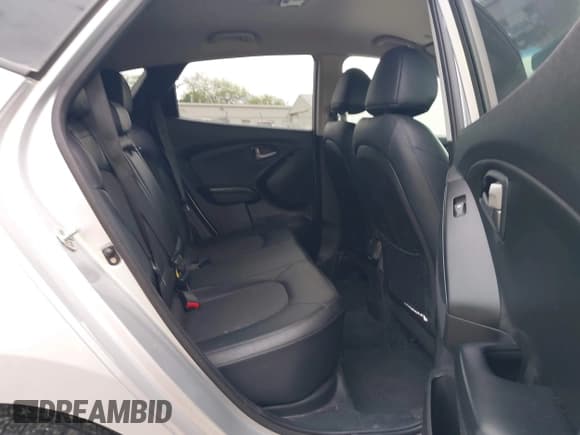 ✅ 2014 Hyundai Tucson SE • VIN: KM8JUCAG4EU905858 • Lot: 42246968. Wystawiony na IAAI z przebiegiem 108 853 mil. Bezpłatny archiwum sprzedaży aukcyjnych z USA i szczegółowy raport historii pojazdu na DreamBid. Zdjęcie 8.