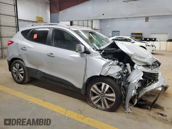 2015 Hyundai Tucson SE z VIN KM8JUCAG3FU957886, wystawiony jako Copart lot #63208454 z przebiegiem 162 638 mil mil oraz Szkoda całkowita • Salvage title. Historia ofert i sprzedaży dostępna na DreamBid. Obrazek 4.