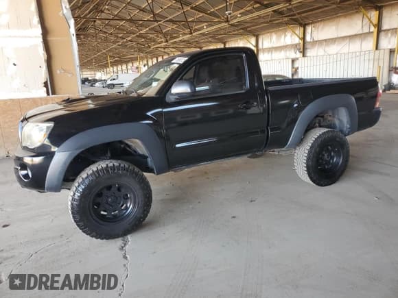 ✅ 2008 Toyota Tacoma • VIN: 5TEPX42N18Z536042 • Lot: 71688375. Wystawiony na Copart z przebiegiem 83 118 mil. Bezpłatny archiwum sprzedaży aukcyjnych z USA i szczegółowy raport historii pojazdu na DreamBid. Zdjęcie 1.