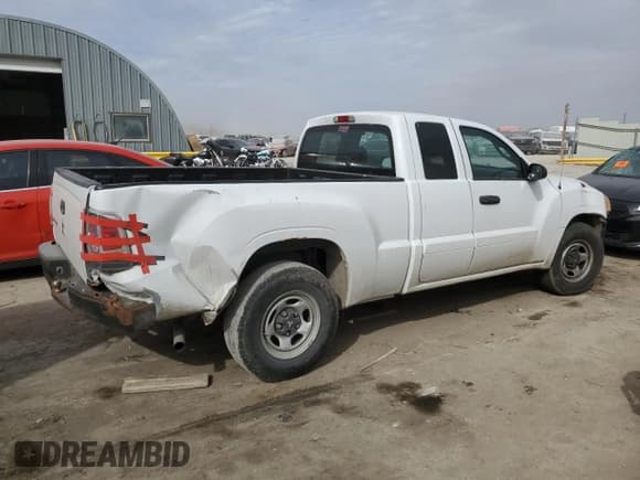 ✅ 2006 Mitsubishi Raider LS • VIN: 1Z7HC22K86S574254 • Lot: 45114075. Wystawiony na Copart z przebiegiem 169 128 mil. Bezpłatny archiwum sprzedaży aukcyjnych z USA i szczegółowy raport historii pojazdu na DreamBid. Zdjęcie 3.