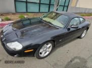 ✅ 1997 Jaguar XK • VIN: SAJGX5747VC007213 • Lot: 45953175. Wystawiony na Copart z przebiegiem 82 461 mil. Bezpłatny archiwum sprzedaży aukcyjnych z USA i szczegółowy raport historii pojazdu na DreamBid. Zdjęcie 2.