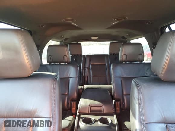 ✅ 2011 Lincoln Navigator • VIN: 5LMJJ3J54BEJ10335 • Lot: 81233155. Wystawiony na Copart z przebiegiem 150 573 mil. Bezpłatny archiwum sprzedaży aukcyjnych z USA i szczegółowy raport historii pojazdu na DreamBid. Zdjęcie 10.