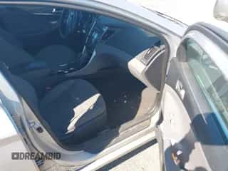 2013 Hyundai Sonata GLS z VIN 5NPEB4AC7DH644619, wystawiony jako IAAI lot #43454025 z przebiegiem 191 252 mil mil oraz . Historia ofert i sprzedaży dostępna na DreamBid. Obrazek 5.