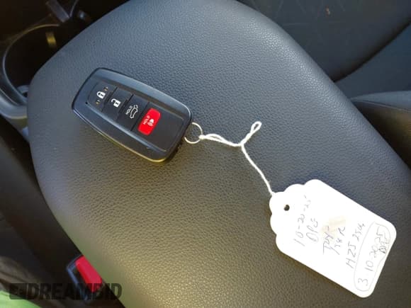 ✅ 2024 Toyota RAV4 Hybrid XLE • VIN: JTMRWRFV9RD214438 • Lot: 43559646. Listed on IAAI with 14,081 mi. Free auction sales archive from the USA and detailed vehicle history report at DreamBid. Image 11.