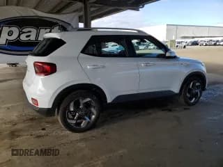 ✅ 2025 Hyundai Venue SEL • VIN: KMHRC8A38SU402216 • Лот: 86286295. Опубликован ранее на Copart с пробегом 5 194 миль. Бесплатный доступ к архиву аукционных продаж из США и подробный отчёт об истории автомобиля на DreamBid. Изображение 3.