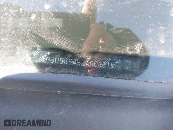 ✅ 2020 Acura TLX Technology • VIN: 19UUB3F45LA003614 • Lot: 41564876. Wystawiony na IAAI z przebiegiem Nie podano. Bezpłatny archiwum sprzedaży aukcyjnych z USA i szczegółowy raport historii pojazdu na DreamBid. Zdjęcie 9.