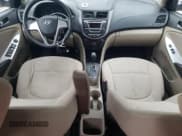 ✅ 2017 Hyundai Accent SE • VIN: KMHCT4AE5HU361889 • Лот: 47274324. Опубликован ранее на Copart с пробегом Не указан. Бесплатный доступ к архиву аукционных продаж из США и подробный отчёт об истории автомобиля на DreamBid. Изображение 8.