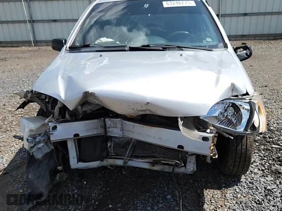 ✅ 2001 Toyota ECHO • VIN: JTDBT123910113993 • Lot: 63248775. Wystawiony na Copart z przebiegiem 375 375 mil. Bezpłatny archiwum sprzedaży aukcyjnych z USA i szczegółowy raport historii pojazdu na DreamBid. Zdjęcie 13.