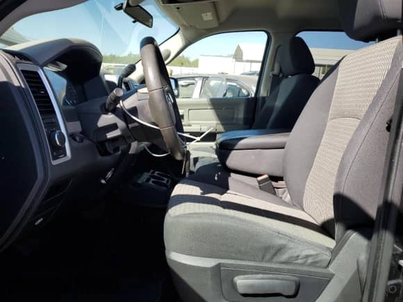 2009 Dodge 1500 SLT с VIN 1D3HV13T39S703794, выставлен на аукционе Copart как лот 70905804 с пробегом 159 383 миль миль и Списание • Salvage title. История ставок и продаж доступна на DreamBid. Изображение 7.