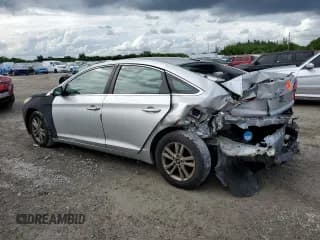 ✅ 2015 Hyundai Sonata SE • VIN: 5NPE24AF2FH045883 • Лот: 81195455. Опубликован ранее на Copart с пробегом Не указан. Бесплатный доступ к архиву аукционных продаж из США и подробный отчёт об истории автомобиля на DreamBid. Изображение 2.