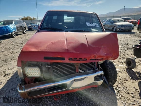 ✅ 1994 Nissan Frontier SE • VIN: 1N6HD16YXRC395484 • Лот: 91234345. Опубликован ранее на Copart с пробегом 110 190 миль. Бесплатный доступ к архиву аукционных продаж из США и подробный отчёт об истории автомобиля на DreamBid. Изображение 5.