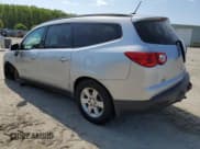 ✅ 2010 Chevrolet Traverse 1LT • VIN: 1GNLRFED9AS131751 • Lot: 51781314. Wystawiony na Copart z przebiegiem 100 128 mil. Bezpłatny archiwum sprzedaży aukcyjnych z USA i szczegółowy raport historii pojazdu na DreamBid. Zdjęcie 2.