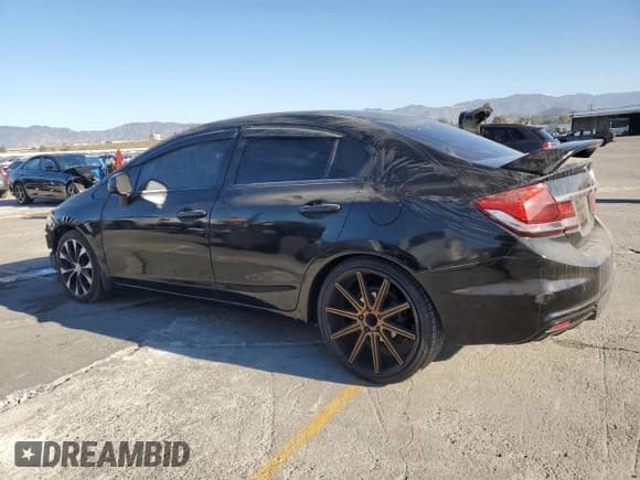 ✅ 2013 Honda Civic Si • VIN: 2HGFB6E59DH702588 • Лот: 91731115. Опубликован ранее на Copart с пробегом 260 450 миль. Бесплатный доступ к архиву аукционных продаж из США и подробный отчёт об истории автомобиля на DreamBid. Изображение 2.