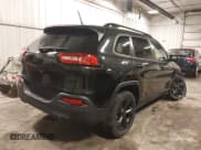 ✅ 2015 Jeep Cherokee Latitude • VIN: 1C4PJMCB1FW750139 • Лот: 41601661. Опубликован ранее на IAAI с пробегом 162 584 миль. Бесплатный доступ к архиву аукционных продаж из США и подробный отчёт об истории автомобиля на DreamBid. Изображение 4.