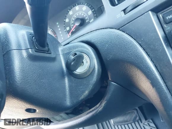 ✅ 2005 Hyundai Elantra GLS • VIN: KMHDN46D65U980236 • Lot: 42745193. Wystawiony na IAAI z przebiegiem 171 772 mil. Bezpłatny archiwum sprzedaży aukcyjnych z USA i szczegółowy raport historii pojazdu na DreamBid. Zdjęcie 11.