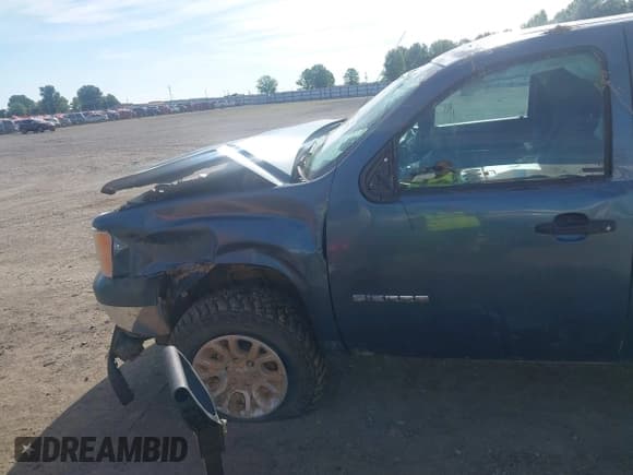 ✅ 2012 GMC Sierra 1500 SLE • VIN: 1GTR2VE71CZ118238 • Lot: 42367276. Wystawiony na IAAI z przebiegiem 195 490 mil. Bezpłatny archiwum sprzedaży aukcyjnych z USA i szczegółowy raport historii pojazdu na DreamBid. Zdjęcie 20.