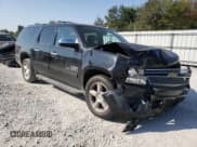 ✅ 2013 Chevrolet Suburban LT • VIN: 1GNSCJE09DR348922 • Lot: 74972334. Wystawiony na Copart z przebiegiem 108 275 mil. Bezpłatny archiwum sprzedaży aukcyjnych z USA i szczegółowy raport historii pojazdu na DreamBid. Zdjęcie 4.