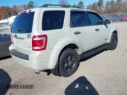 ✅ 2008 Ford Escape XLT • VIN: 1FMCU93108KA92703 • Лот: 43684001. Опубликован ранее на IAAI с пробегом 189 900 миль. Бесплатный доступ к архиву аукционных продаж из США и подробный отчёт об истории автомобиля на DreamBid. Изображение 4.