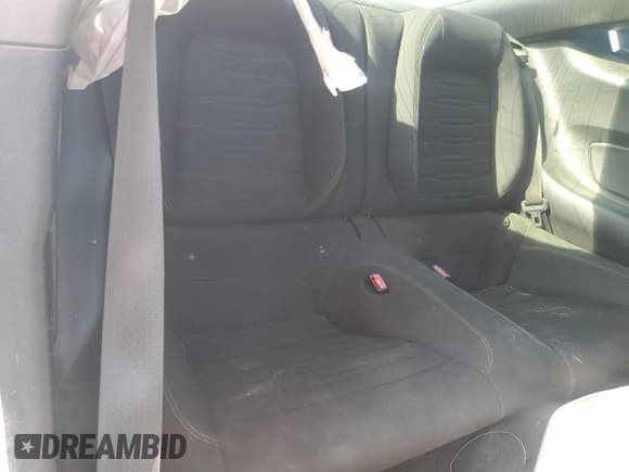 ✅ 2017 Ford Mustang GT • VIN: 1FA6P8CFXH5271401 • Lot: 67672695. Wystawiony na Copart z przebiegiem 73 129 mil. Bezpłatny archiwum sprzedaży aukcyjnych z USA i szczegółowy raport historii pojazdu na DreamBid. Zdjęcie 10.