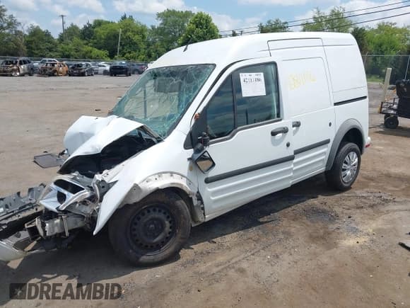 ✅ 2010 Ford Transit Connect XLT • VIN: NM0LS7BN6AT039309 • Lot: 42811186. Wystawiony na IAAI z przebiegiem 191 779 mil. Bezpłatny archiwum sprzedaży aukcyjnych z USA i szczegółowy raport historii pojazdu na DreamBid. Zdjęcie 17.
