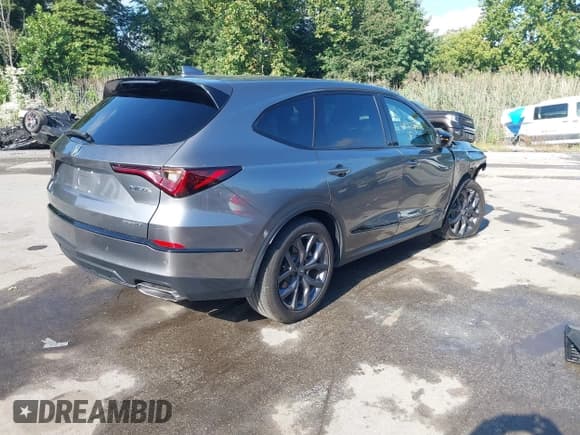 ✅ 2024 Acura MDX w/A-Spec Package • VIN: 5J8YE1H0XRL011972 • Lot: 43257297. Wystawiony na IAAI z przebiegiem 24 244 mil. Bezpłatny archiwum sprzedaży aukcyjnych z USA i szczegółowy raport historii pojazdu na DreamBid. Zdjęcie 4.