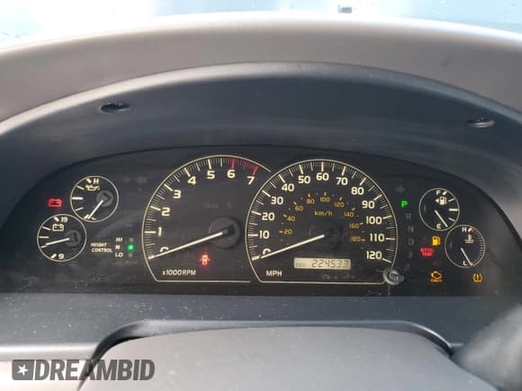 ✅ 2006 Toyota Sequoia Limited • VIN: 5TDBT48A36S267210 • Lot: 92496135. Wystawiony na Copart z przebiegiem 224 533 mil. Bezpłatny archiwum sprzedaży aukcyjnych z USA i szczegółowy raport historii pojazdu na DreamBid. Zdjęcie 9.