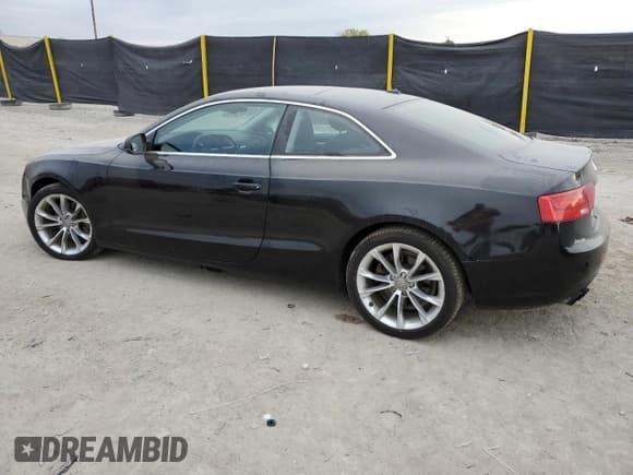 ✅ 2014 Audi A5 Premium Plus • VIN: WAULFAFR2EA010650 • Лот: 86336035. Опубликован ранее на Copart с пробегом 116 358 миль. Бесплатный доступ к архиву аукционных продаж из США и подробный отчёт об истории автомобиля на DreamBid. Изображение 2.