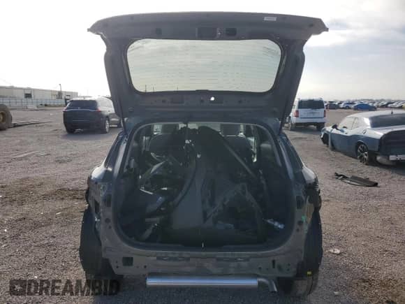 2025 Hyundai Kona SEL with VIN KM8HBCAB2SU215403, listed as a Copart auction lot 44736575 with 3,195 mi miles and Clean title. Bid and sale history available at DreamBid. Image 6.