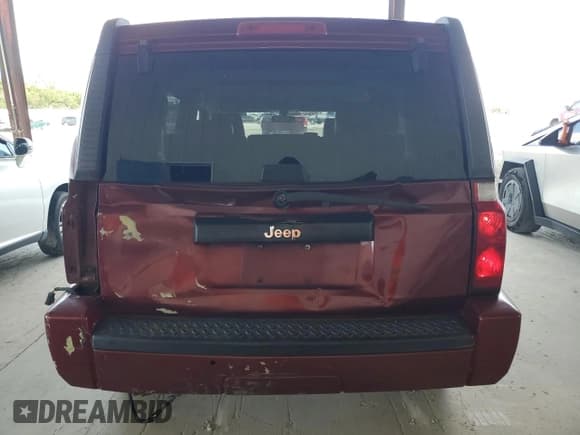 ✅ 2007 Jeep Commander Sport • VIN: 1J8HH48K77C547731 • Лот: 86506225. Опубликован ранее на Copart с пробегом 193 178 миль. Бесплатный доступ к архиву аукционных продаж из США и подробный отчёт об истории автомобиля на DreamBid. Изображение 6.