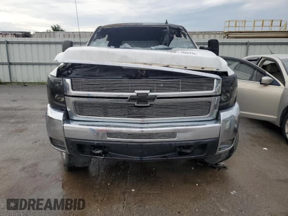 ✅ 2008 Chevrolet Silverado 2500HD 2LT • VIN: 1GCHC23K58F201338 • Лот: 63118575. Опубликован ранее на Copart с пробегом Не указан. Бесплатный доступ к архиву аукционных продаж из США и подробный отчёт об истории автомобиля на DreamBid. Изображение 5.