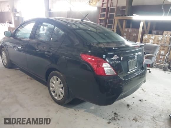 ✅ 2018 Nissan Versa SV • VIN: 3N1CN7AP4JL869856 • Lot: 42375790. Listed on IAAI with 103,332 mi. Free auction sales archive from the USA and detailed vehicle history report at DreamBid. Image 3.