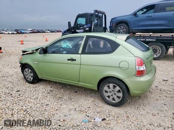 ✅ 2010 Hyundai Accent GS • VIN: KMHCM3AC5AU173868 • Lot: 63679405. Wystawiony na Copart z przebiegiem 120 708 mil. Bezpłatny archiwum sprzedaży aukcyjnych z USA i szczegółowy raport historii pojazdu na DreamBid. Zdjęcie 2.
