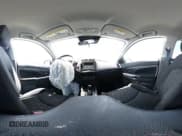 ✅ 2024 Mitsubishi Outlander S • VIN: JA4ARUAU9RU018368 • Lot: 42774903. Wystawiony na IAAI z przebiegiem Nie podano. Bezpłatny archiwum sprzedaży aukcyjnych z USA i szczegółowy raport historii pojazdu na DreamBid. Zdjęcie 18.