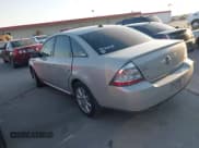 ✅ 2008 Mercury Sable Premier • VIN: 1MEHM42W48G614650 • Lot: 43722127. Wystawiony na IAAI z przebiegiem 101 905 mil. Bezpłatny archiwum sprzedaży aukcyjnych z USA i szczegółowy raport historii pojazdu na DreamBid. Zdjęcie 3.