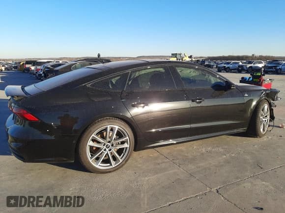 ✅ 2023 Audi A7 • VIN: WAUU2BF22PN093646 • Лот: 38860134. Опубликован ранее на Copart с пробегом 1 178 миль. Бесплатный доступ к архиву аукционных продаж из США и подробный отчёт об истории автомобиля на DreamBid. Изображение 3.