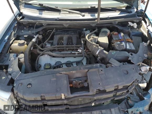 ✅ 2011 Ford Flex Limited • VIN: 2FMHK6DC8BBD03626 • Лот: 68905555. Опубликован ранее на Copart с пробегом 191 600 миль. Бесплатный доступ к архиву аукционных продаж из США и подробный отчёт об истории автомобиля на DreamBid. Изображение 12.