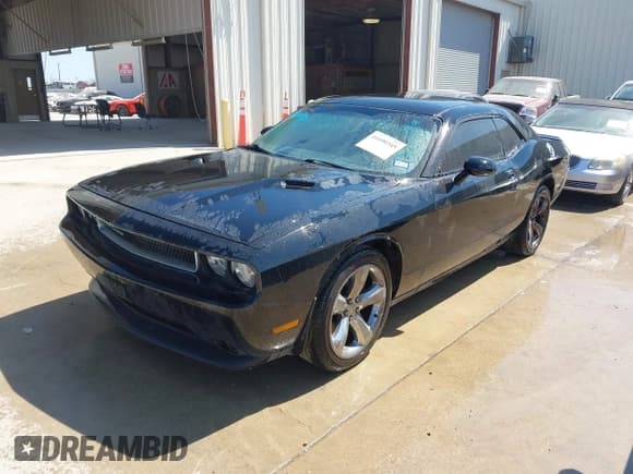 ✅ 2013 Dodge Challenger Rallye Redline • VIN: 2C3CDYAG9DH650978 • Lot: 41690345. Wystawiony na IAAI z przebiegiem 145 135 mil. Bezpłatny archiwum sprzedaży aukcyjnych z USA i szczegółowy raport historii pojazdu na DreamBid. Zdjęcie 2.